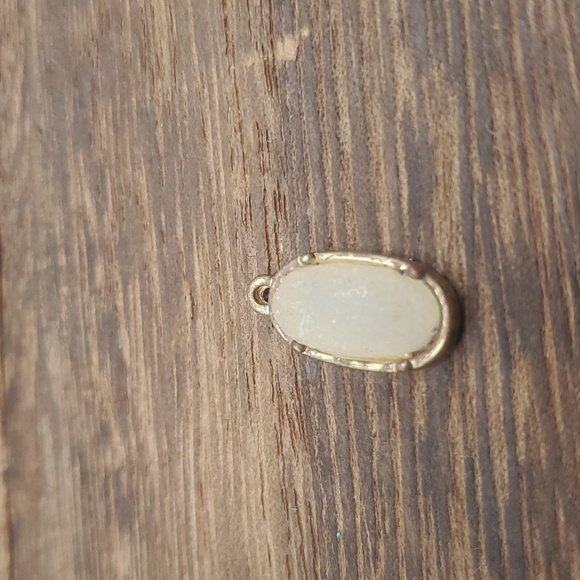 Angel skin spackle‎ pendant - Picture 1 of 2